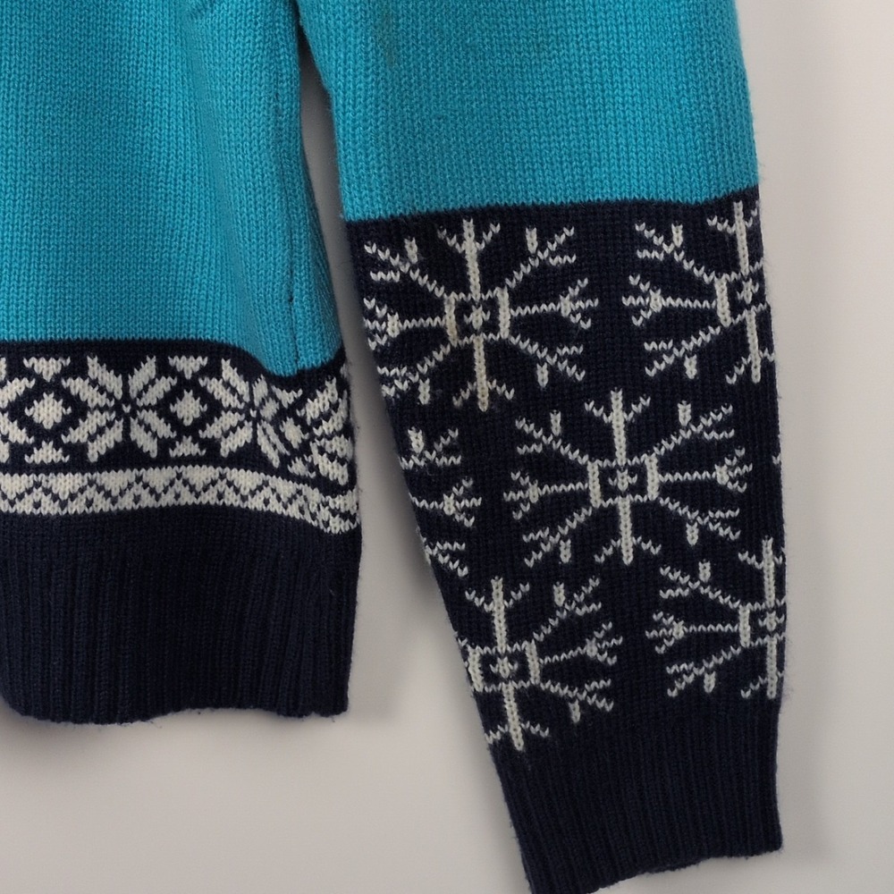 Baby It's Cold Spell Womens Large Snowflake Long Sleeve Warm Crew Neck Sweater - Picture 10 of 10